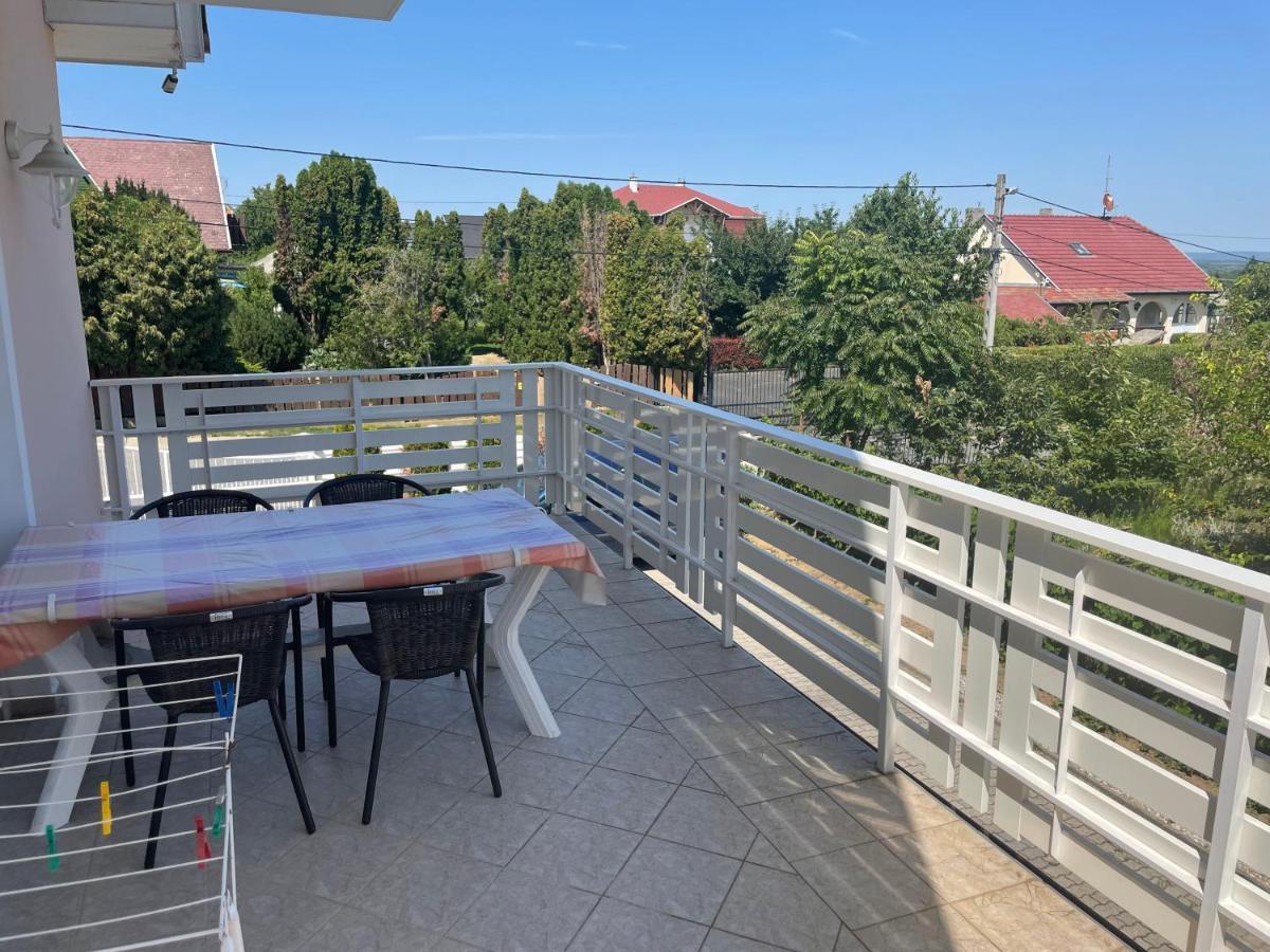 Ferienwohnung Gitta Apartmanhaz Zalakaros Exterior foto