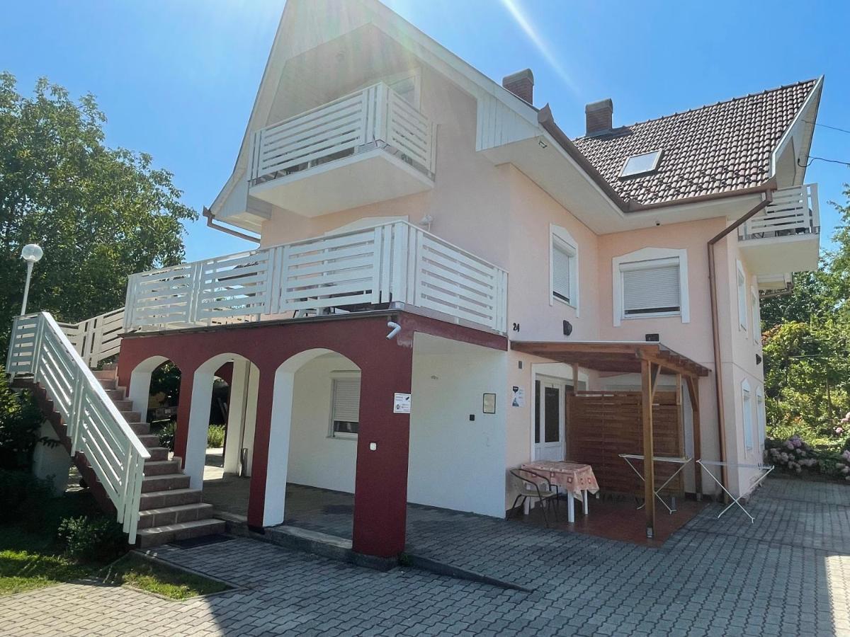 Ferienwohnung Gitta Apartmanhaz Zalakaros Exterior foto