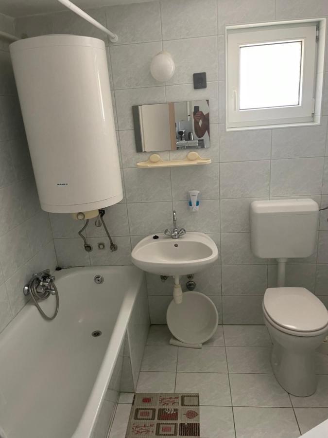 Ferienwohnung Gitta Apartmanhaz Zalakaros Exterior foto