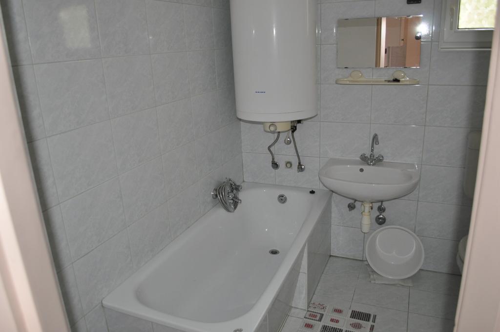 Ferienwohnung Gitta Apartmanhaz Zalakaros Exterior foto